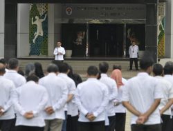 Kemenpora RI Gelar Apel Pagi di Halaman Kantor kemenpora