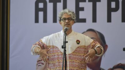 Dengan Tajuk “Sandya Niskala” Didiet Maulana Ikut Desain Kostum Paralimpiade
