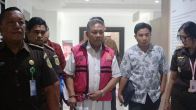 Mantan Bupati Lombok Barat Zaini Arony Ditangkap dalam Kasus Korupsi Proyek LCC