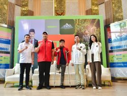 Menpora Dito Dukung Misi Anggi Wahyudi Pemuda Disabilitas Dengan Mimpi Setinggi Everest