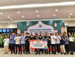 Wamenpora Taufik Hidayat Hadiri Buka Bersama PBSI, Apresiasi Semangat Gotong Royong dan Prestasi Atlet