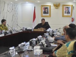 Menpora Dito Pimpin Rapat Perdana Deputi Pelayanan Kepemudaan, Fokus Bangun Sistem Tepat Sasaran