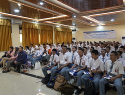 Kemampuan Komunikasi Jadi Bekal Dunia Kerja: LPK SBC Gelar Pelatihan di SMKN 34 Jakarta