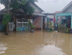 Warga Kampung Belokang Bekasi Dua Hari Terendam Banjir, Belum Ada Bantuan Pemerintah